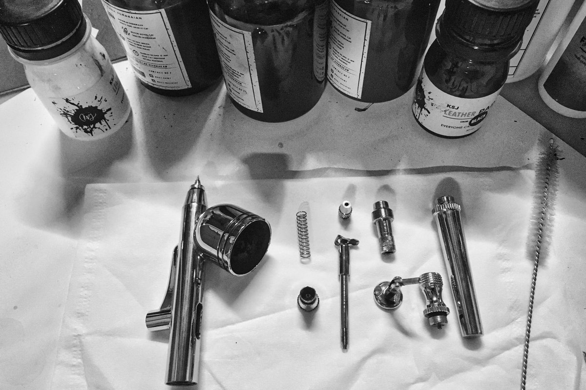 What Is Airbrushing Makeup? Easy Rumors