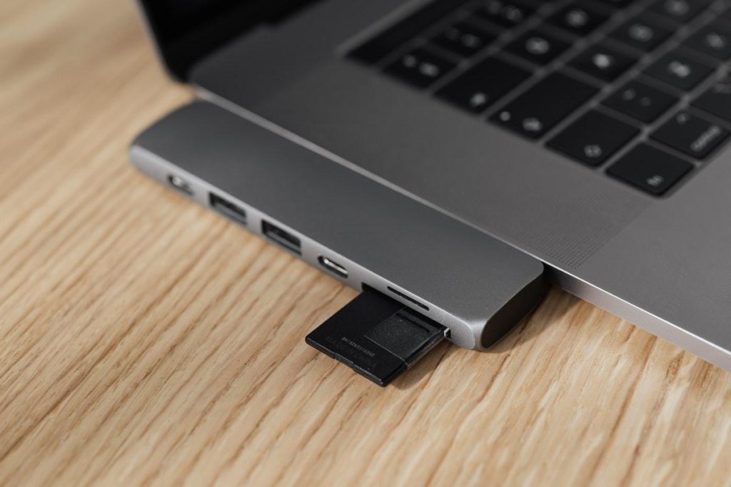 What Is The Thunderbolt Port?